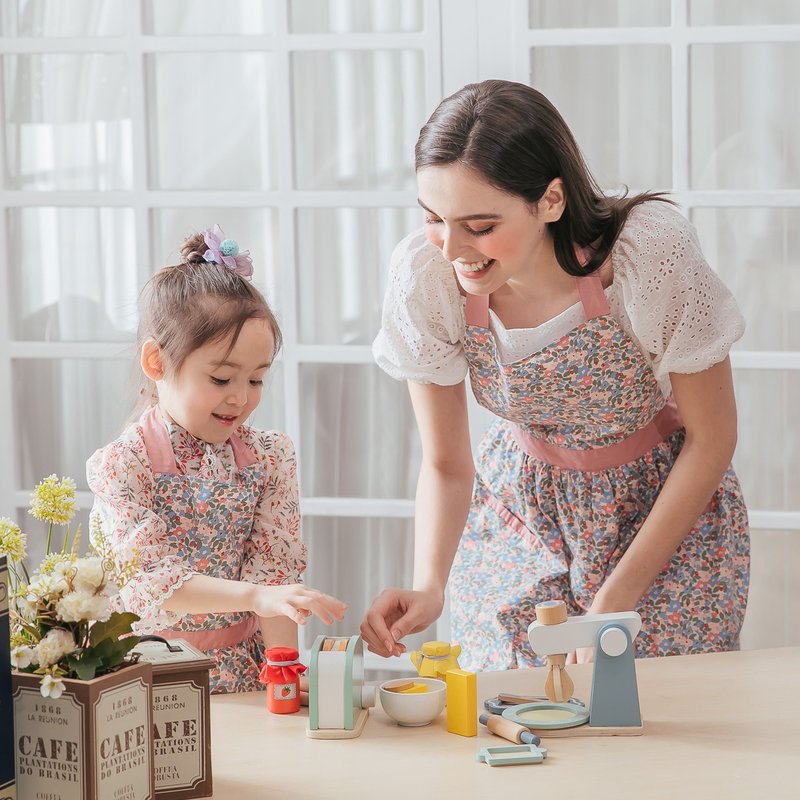 (Parent-child apron) Rose fairy tale (a set of two) - Parent-Child Clothing - Cotton & Hemp 