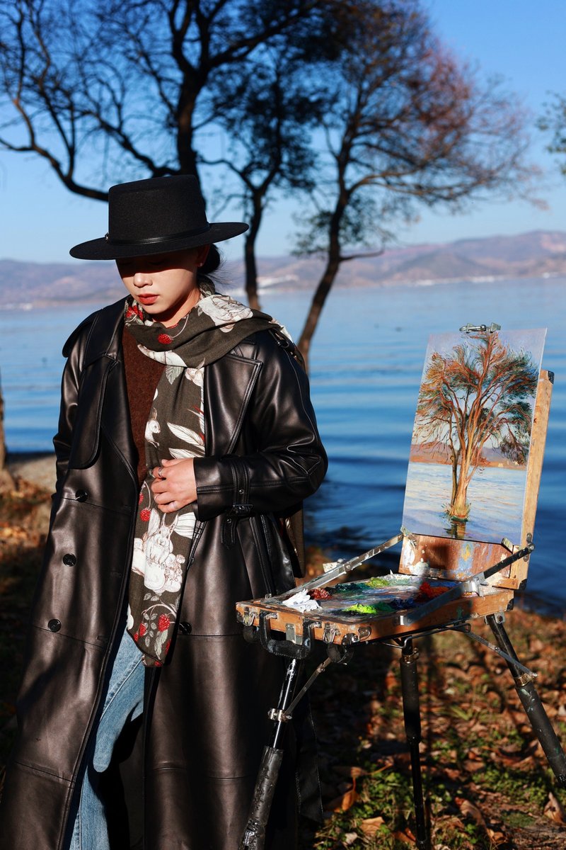 原創設計圍巾之我的花園 - 頸巾/披肩 - 羊毛 黑色