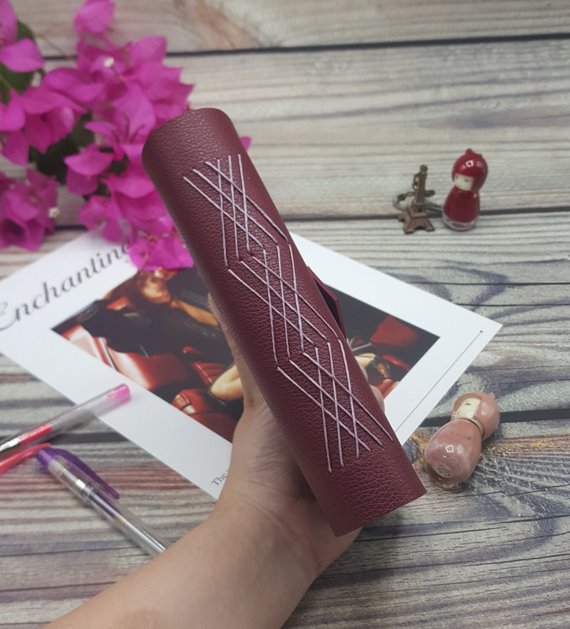 Cross Stitching Journal - Faux Leather (Maroon) - 筆記本/手帳 - 人造皮革 