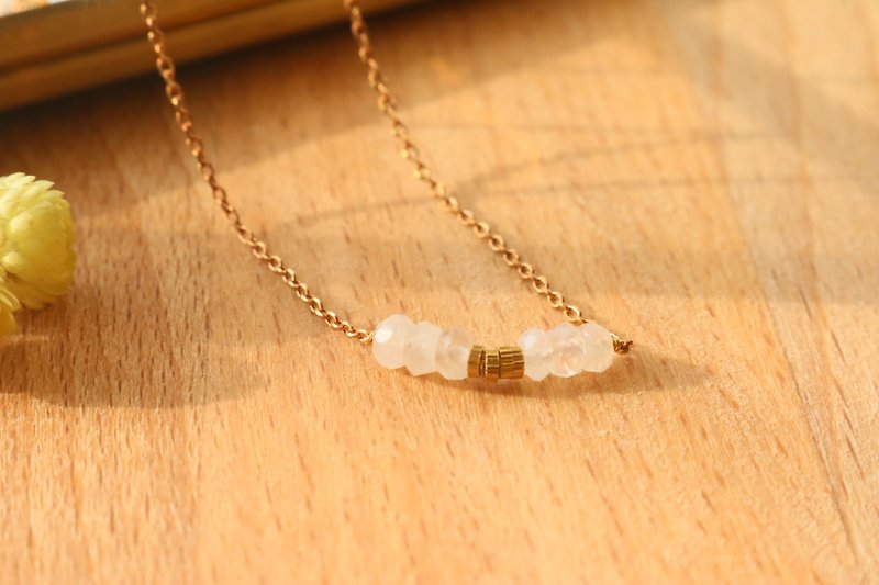 Moonstone brass necklace 1008(charming） - Necklaces - Gemstone White