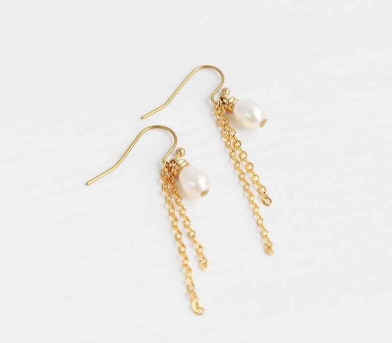 [Treasure] natural pearl earrings brass June Birthstone Mother's Day Valentine's Day birthday anniversary banquet party to exchange gifts for Christmas - ต่างหู - เครื่องเพชรพลอย 