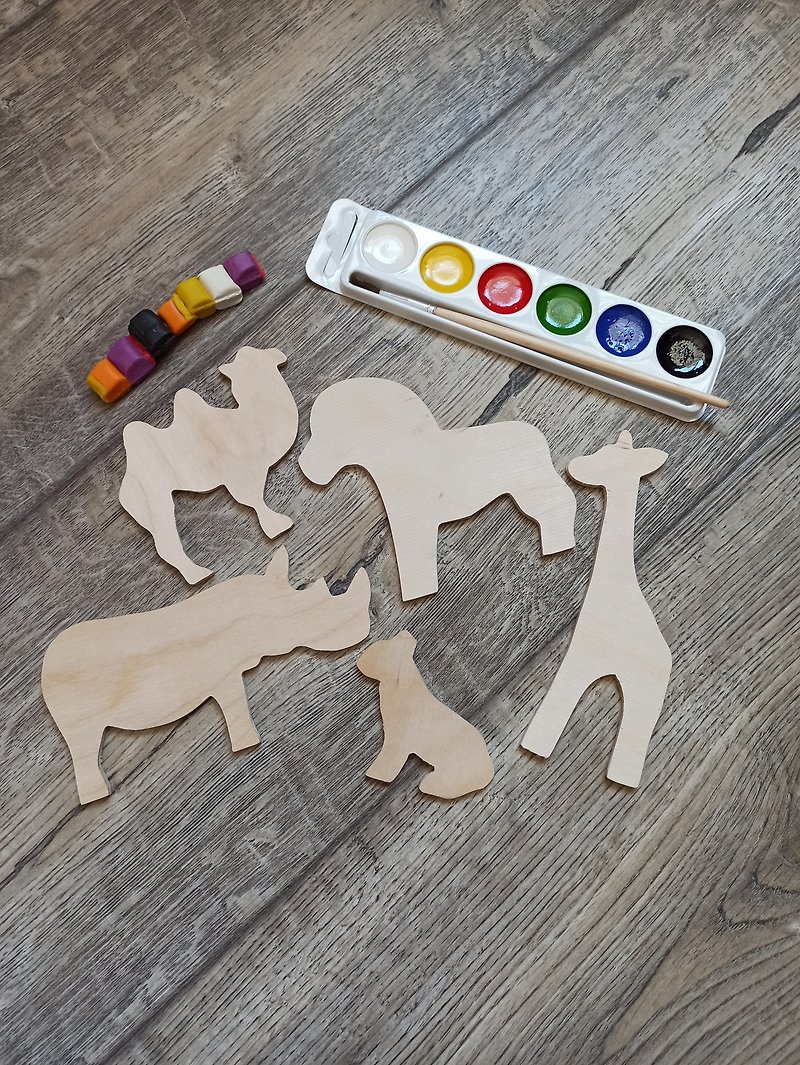 木製 知育玩具・ぬいぐるみ ブラウン - 絵画のための動物の置物、子供のクラフトキット、クラフト用の木製の形状を設定