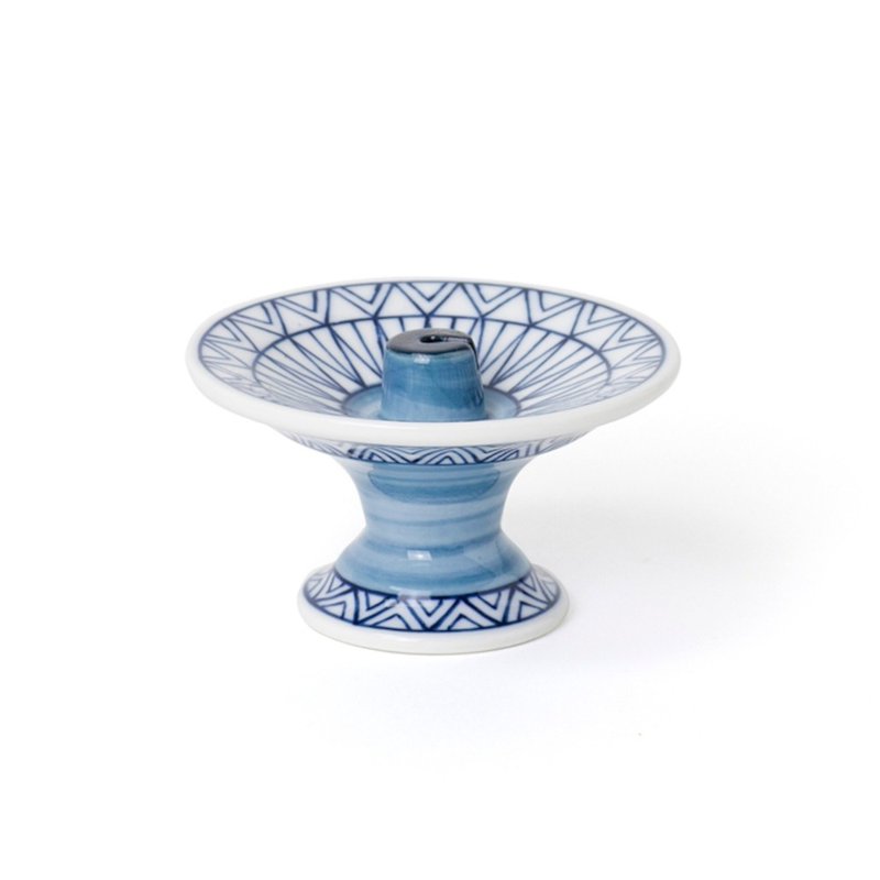 Japan [Shoeido] Charm Series [Thread Guide] Xiangli - Items for Display - Porcelain 