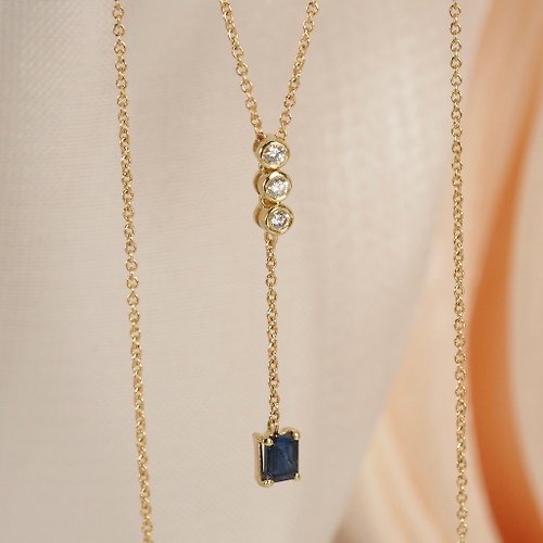 IRIZA Jewellery 18K金藍寶石和鑽石項鏈 18K Gold The Blue Sapphire and Diamond