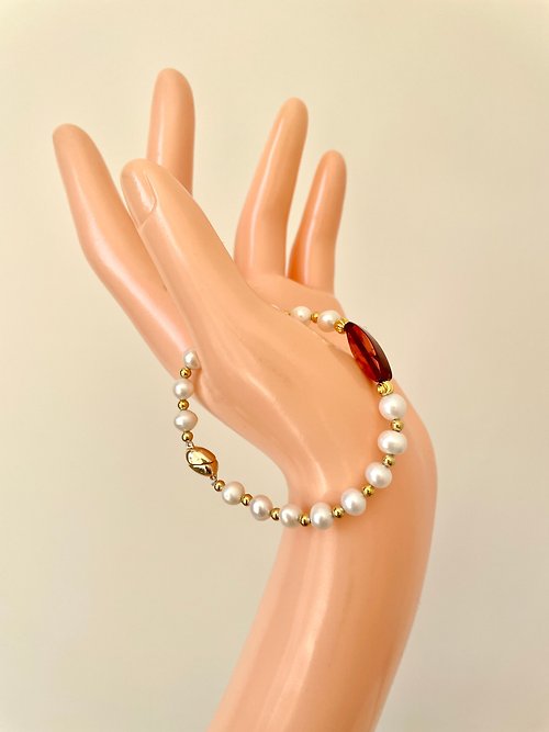 Athena珍珠設計 玲瓏 天然淡水珍珠 琥珀 手環手鏈 磁吸