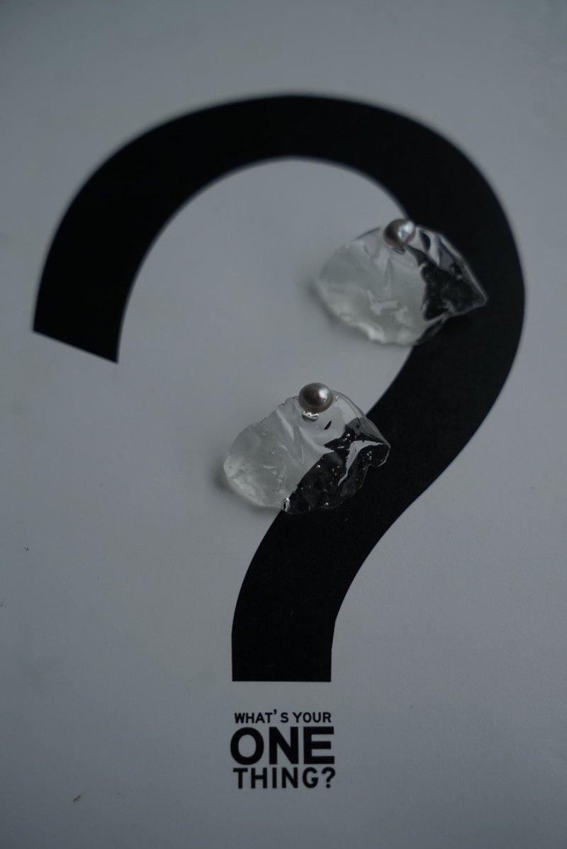 ice H2O(S)系列-珍珠冰 原創手工耳飾\耳釘 - 耳環/耳夾 - 樹脂 
