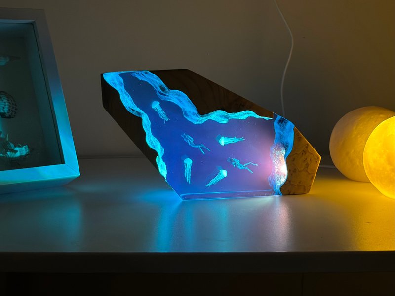 海底世界溶洞水母潛水員暢游 創意夜燈 - 燈具/燈飾 - 樹脂 藍色