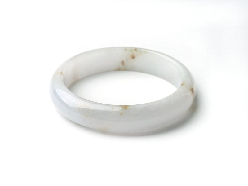 Osmanthus cake|Bing Nuo type/White background sprinkled with yellow jade/Peace bracelet/Hand circumference 18.5|Natural Grade A jade bracelet - Bracelets - Jade White
