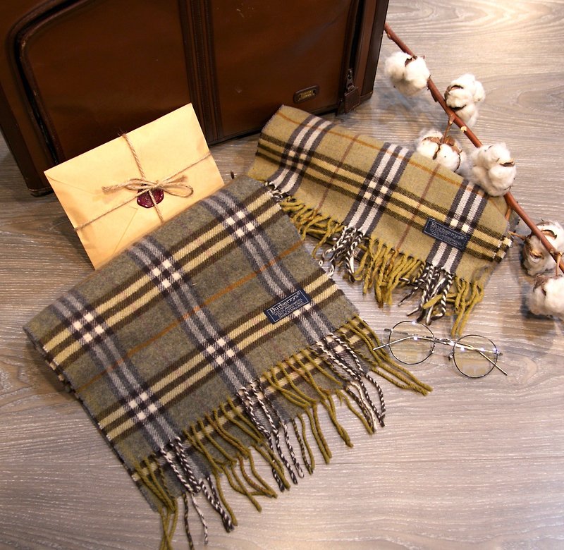 Back to Green :: BURBERRY with yellow in color saturation (after 1) Wool 100% vintage scarf (SSC-08) - ผ้าพันคอ - ขนแกะ สีใส