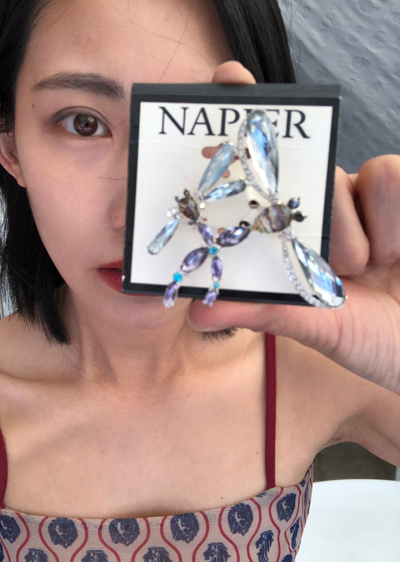 Napier Antique Dragonfly Brooch - เข็มกลัด - โลหะ สีใส