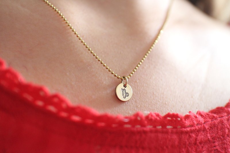 Horoscope sign-brass necklace-Capricorn - สร้อยคอ - ทองแดงทองเหลือง สีทอง