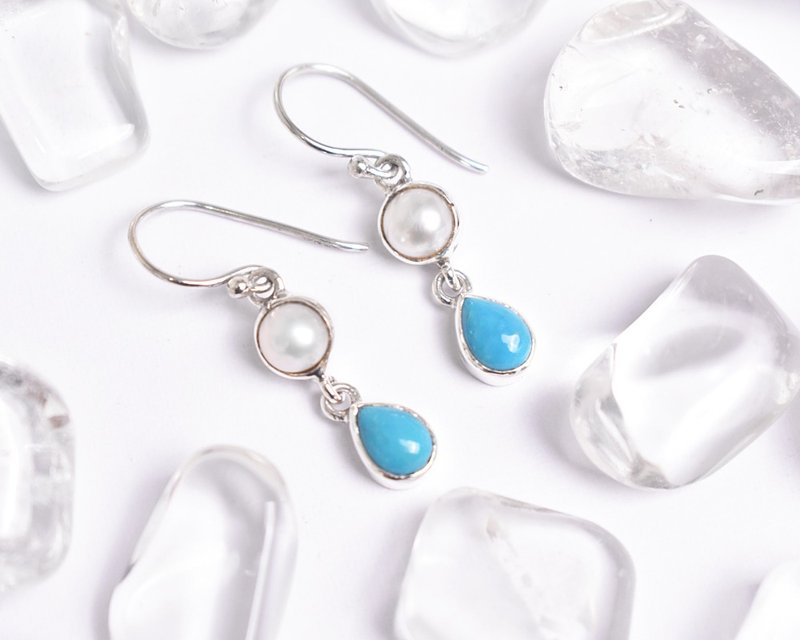 Turquoise and freshwater pearl silver earrings - Earrings & Clip-ons - Gemstone Blue