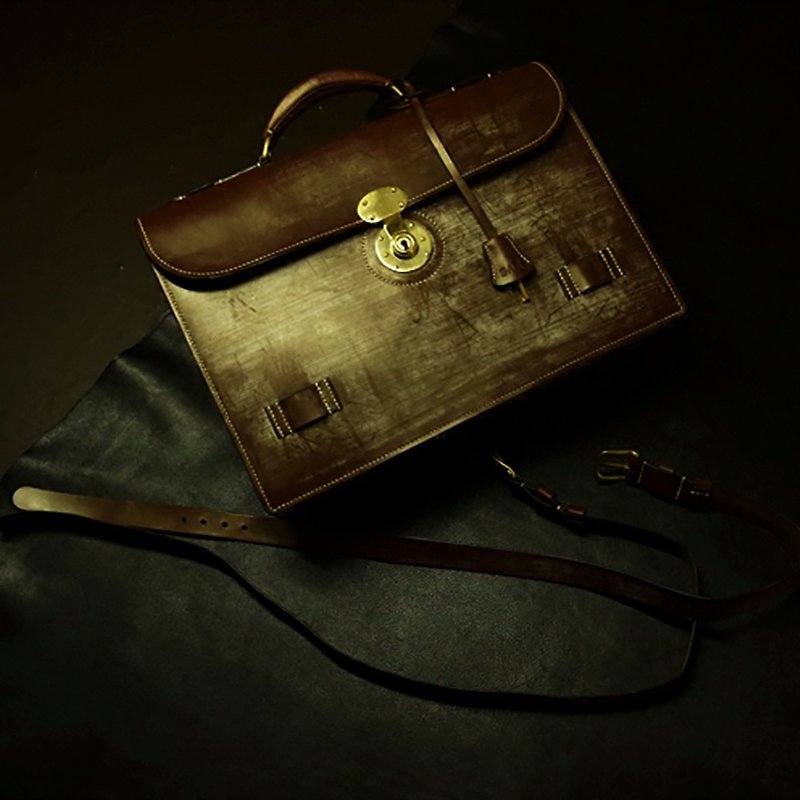 USER ART British imports original handmade of pure Bronze buckle bridle leather briefcase customization - กระเป๋าเอกสาร - หนังแท้ 