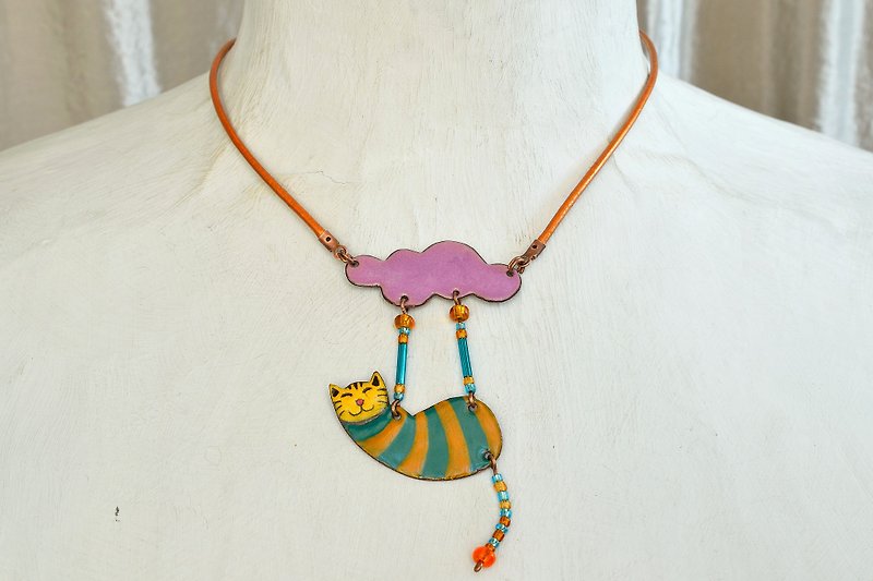 Enamel Pendant, Cat Pendant, Cat Necklace, Enamel Necklace, Boho Necklace, Cloud And Cat, Enameled Pendant, Striped Jewelry, Enamel Jewelry, Purple Cloud, - สร้อยคอ - วัตถุเคลือบ สีม่วง