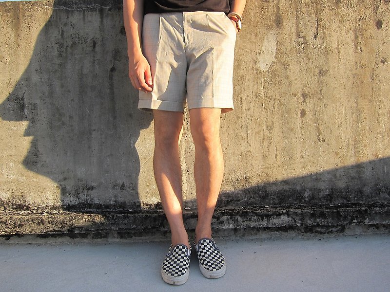 Chainloop pleated beige khaki casual pants suit pants Plaid Bermuda shorts Taiwanese designer brands (only M number two) - กางเกงขายาว - ผ้าฝ้าย/ผ้าลินิน สีทอง