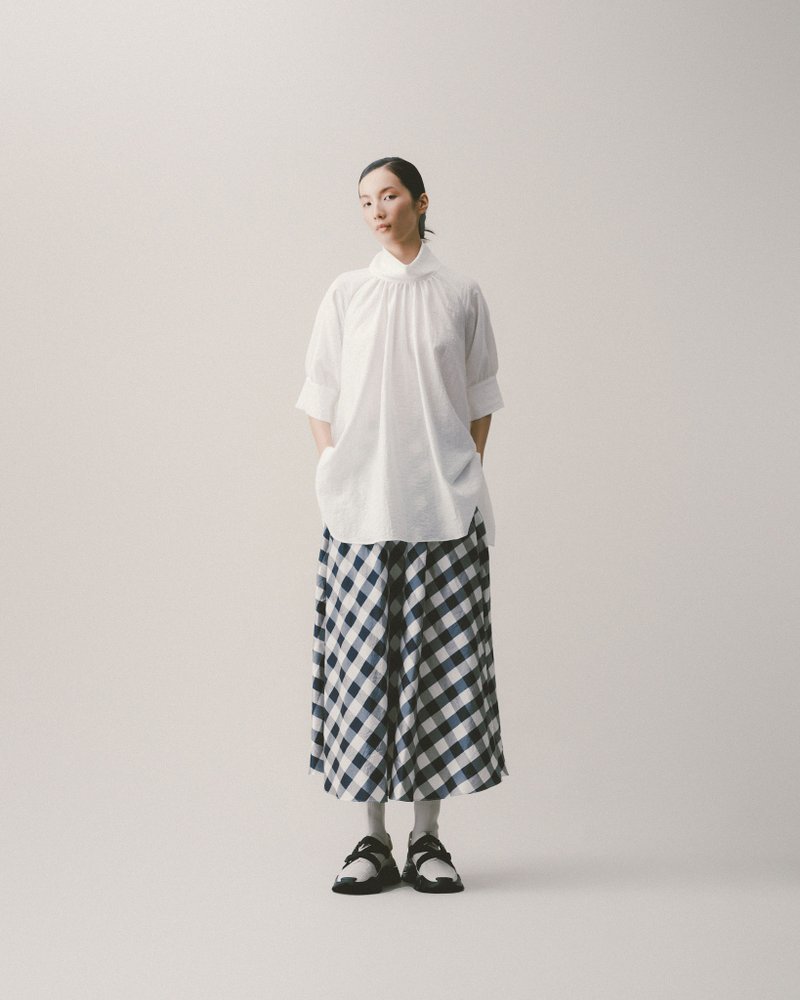 UUIN_藍白格蠶絲長裙 - 裙子/長裙 - 其他材質 藍色