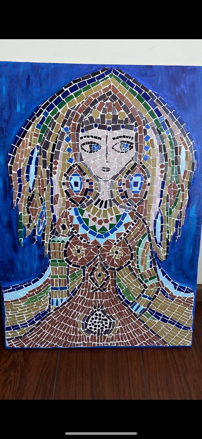 Mosaic ceramic picture WOMAN QUEEN for decor and design - Items for Display - Wood Multicolor