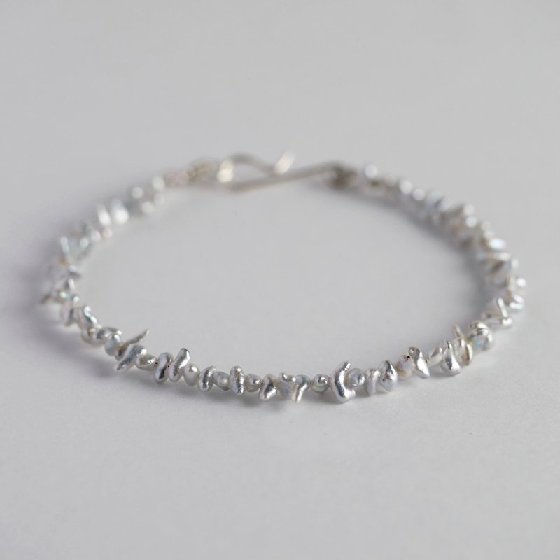 Precious Akoya Keshi Pearl Bracelet　tip shape - Bracelets - Gemstone White