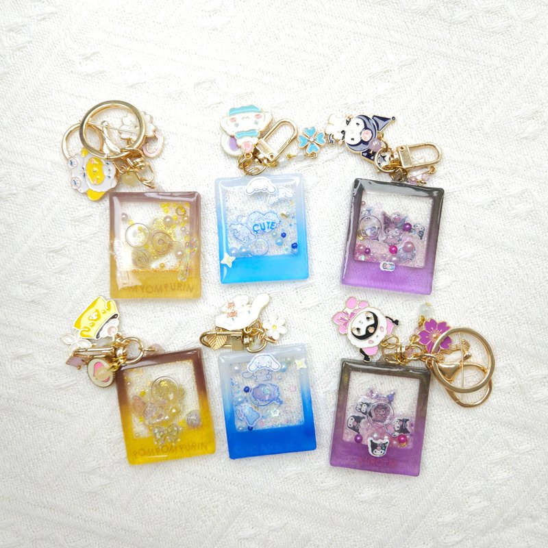 Sanrio Character Shaker Keychain - พวงกุญแจ - เรซิน หลากหลายสี