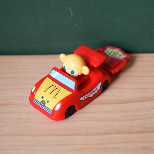 北極二手雜貨 【北極二手雜貨】絕版 麥當勞 TAMAGOTCHI 塔麻可吉 小車車玩具