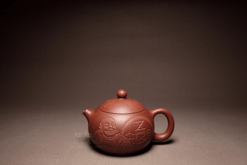 [Cai Le Fo] Two famous teachers, Cheng Gang & Ke Qinyu, jointly created the Cultural Revolution bottom tank clear 180cc - Teapots & Teacups - Pottery Brown