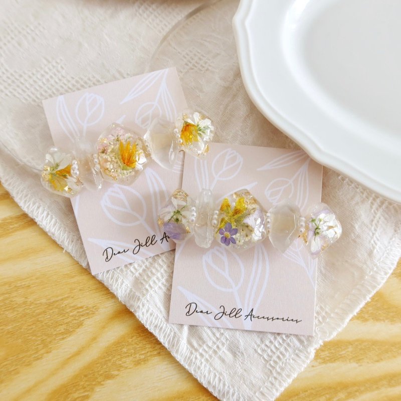 Pressed flower handmade hairclip - เครื่องประดับผม - เรซิน สีส้ม