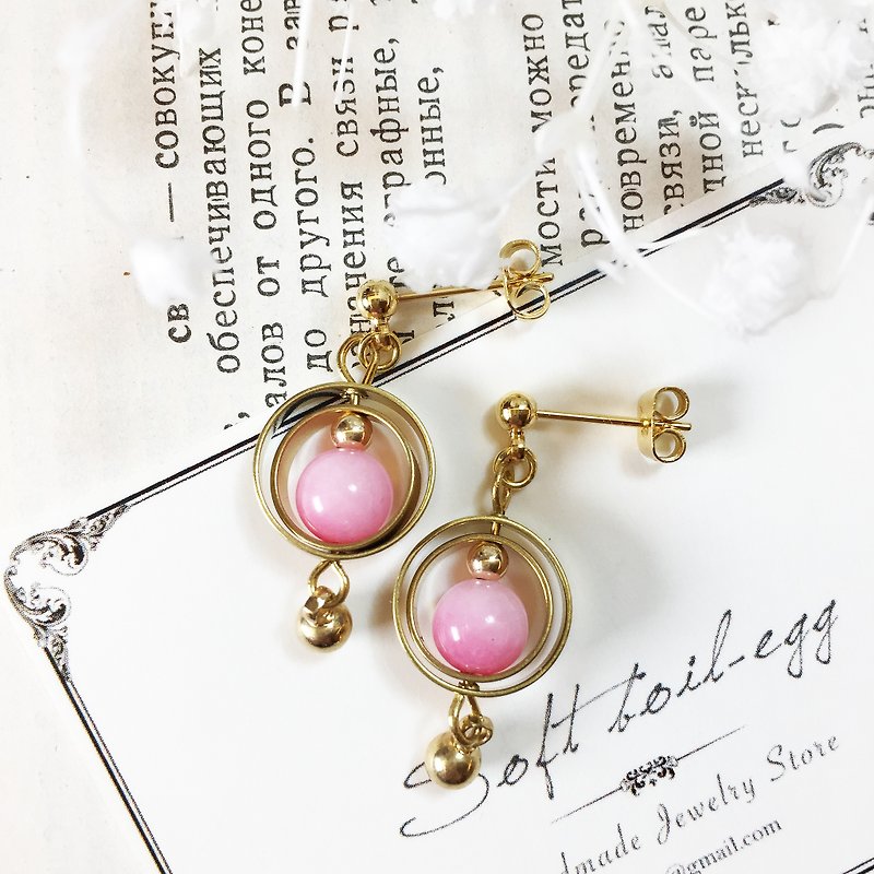 Spinning planet Peach Jade with 24k dangle earrings  - Earrings & Clip-ons - Gemstone Pink