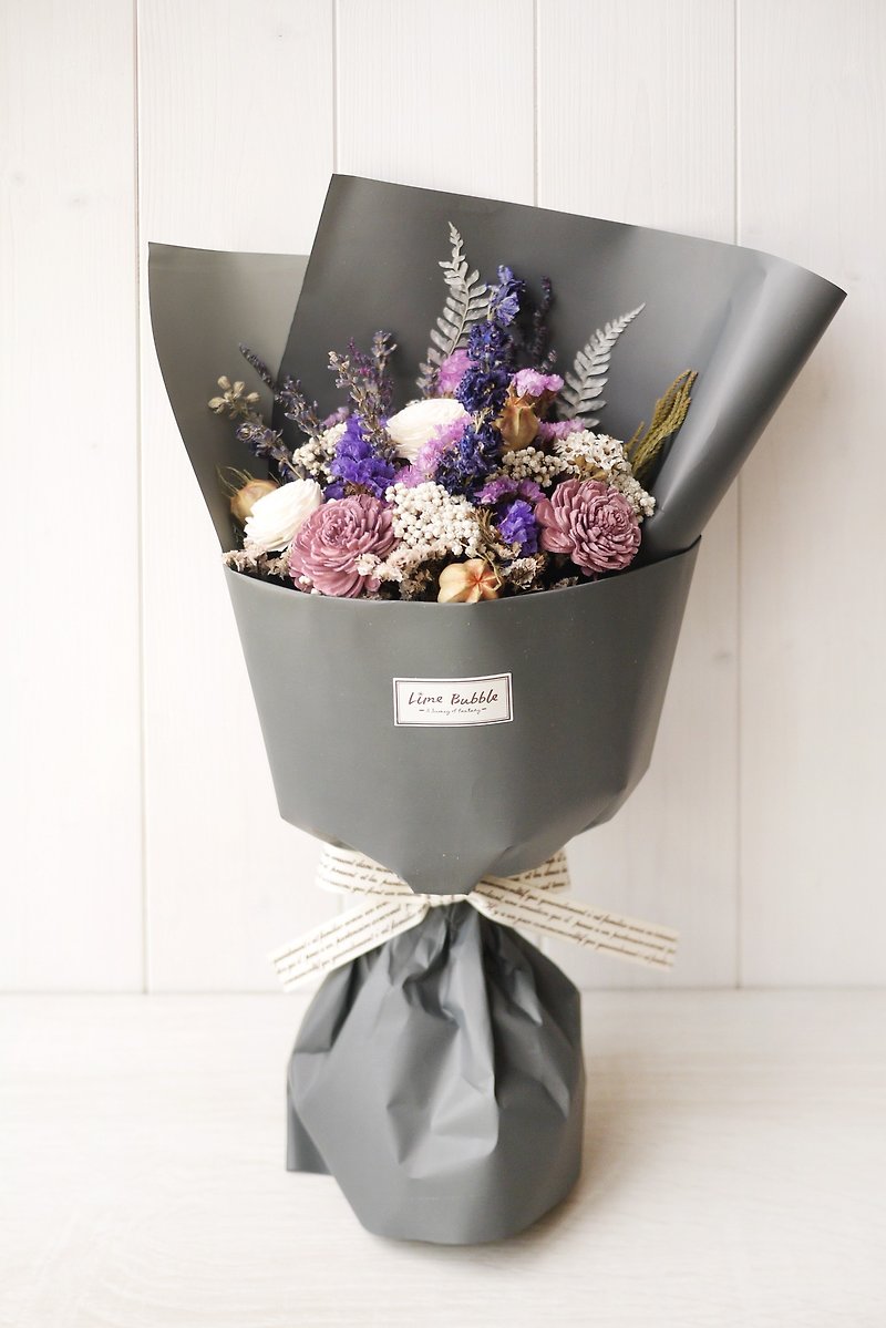 強い紫の花束（バレンタインの卒業花束） - 観葉植物 - 寄せ植え・花 パープル
