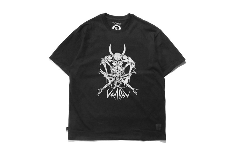 VANDAL AI畫的圖-Blood Sacrifice短T - 男 T 恤 - 棉．麻 黑色