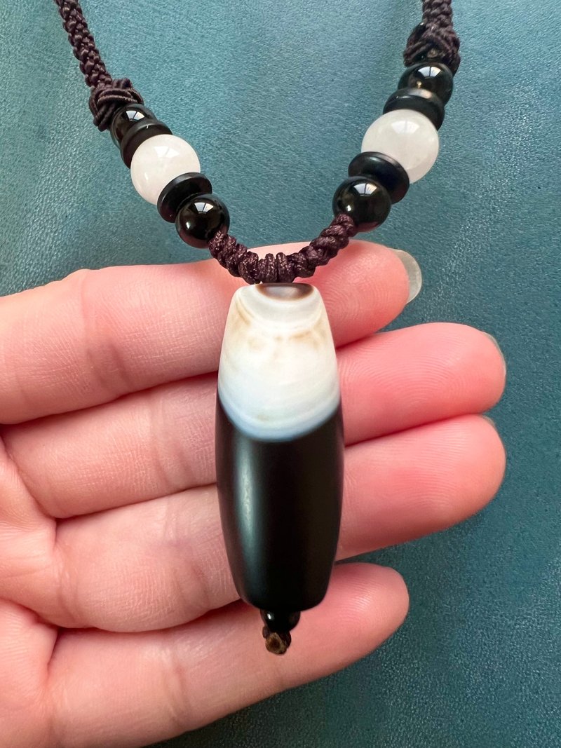 The Pearl of Wealth and Nobility-Natural Elephant Agate Necklace Pendant Car Hanging/Collection/Gift-Giving/Making a Marriage - สร้อยคอ - เครื่องประดับพลอย สีดำ