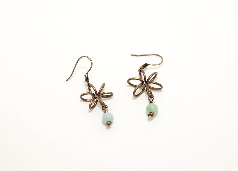 . Summer series. Amazonite flower yanghe Stone earrings green - Earrings & Clip-ons - Gemstone Green