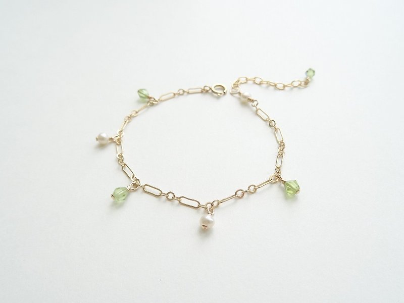 ::輕珠寶 14kgf:: 清新綠橄欖石淡水珍珠美國 14K包金手鍊 - 小步舞曲 - 手鍊/手環 - 寶石 綠色