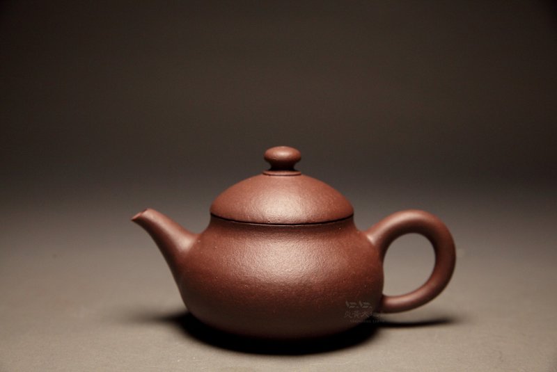 【鶯歌工藝製壺】炎黃大地藝術 龍山堂  四號深井底槽清100cc R7 - 茶壺/茶杯/茶具 - 陶 紅色