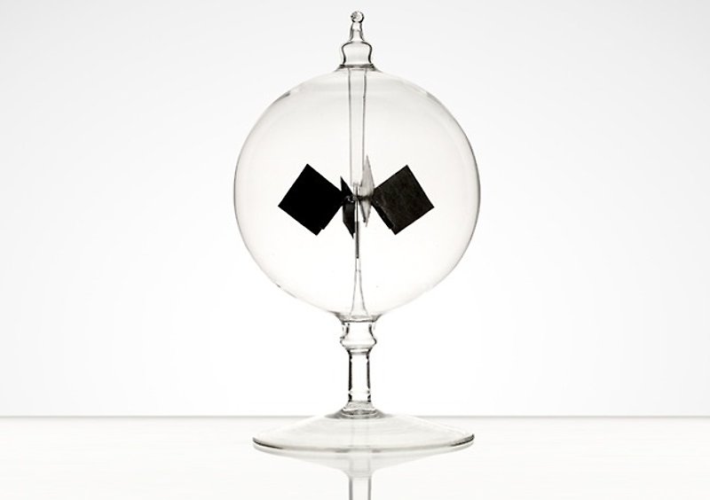 Radiometer/Solar Windmill-Transparent and Large - Items for Display - Glass 