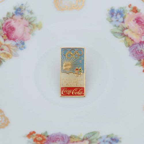 Chez Mamie 外婆家 復古可口可樂 x 1948 年瑞士冬季奧運徽章