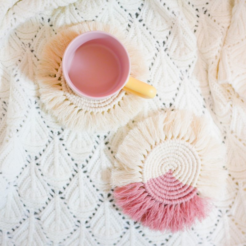 マクラメフレンチ編みコースター - 置物 - ウール ピンク
