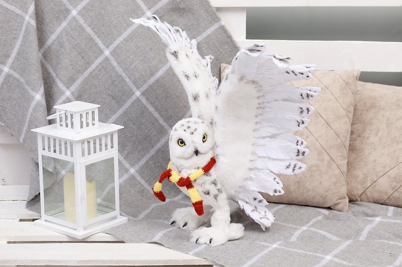 フェイクファーの手作り室内装飾雪に覆われたハリーポッターフクロウ - 人形・フィギュア - その他の素材 ホワイト