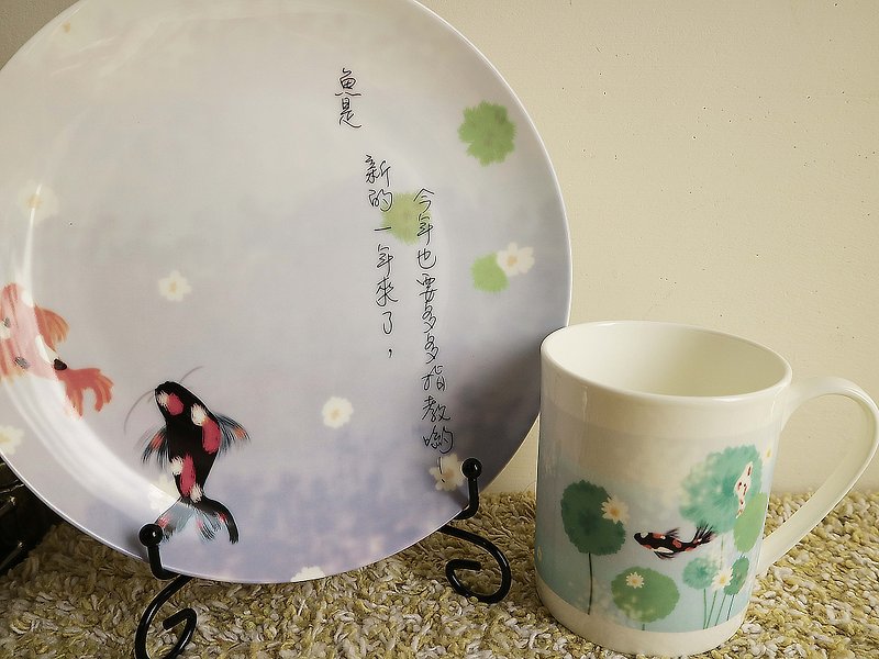 客製化 新春錦鯉骨瓷杯盤組 新年賀禮 - 裝飾/擺設  - 瓷 