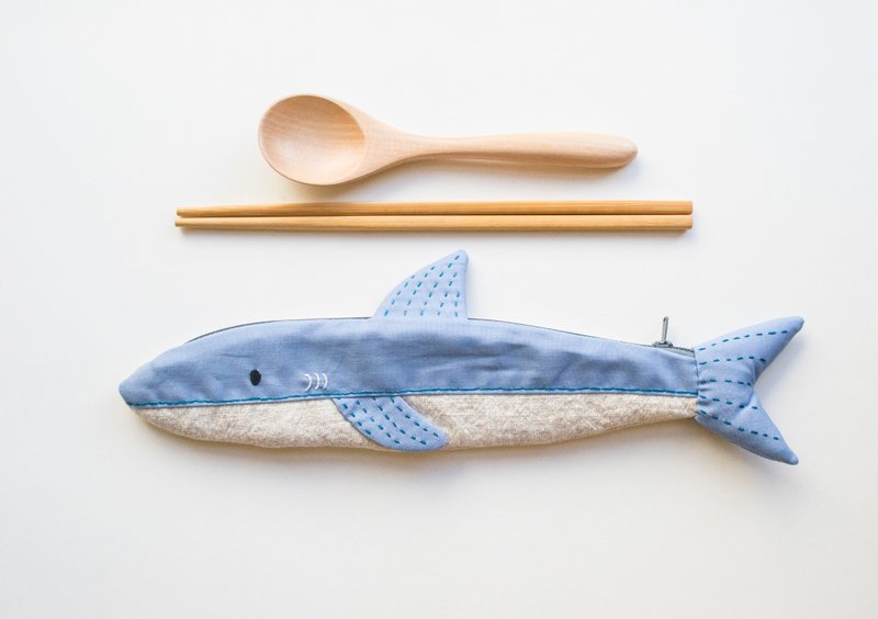 鯊魚 Shark travel cutlery pouch - 筷子/筷架 - 棉．麻 灰色