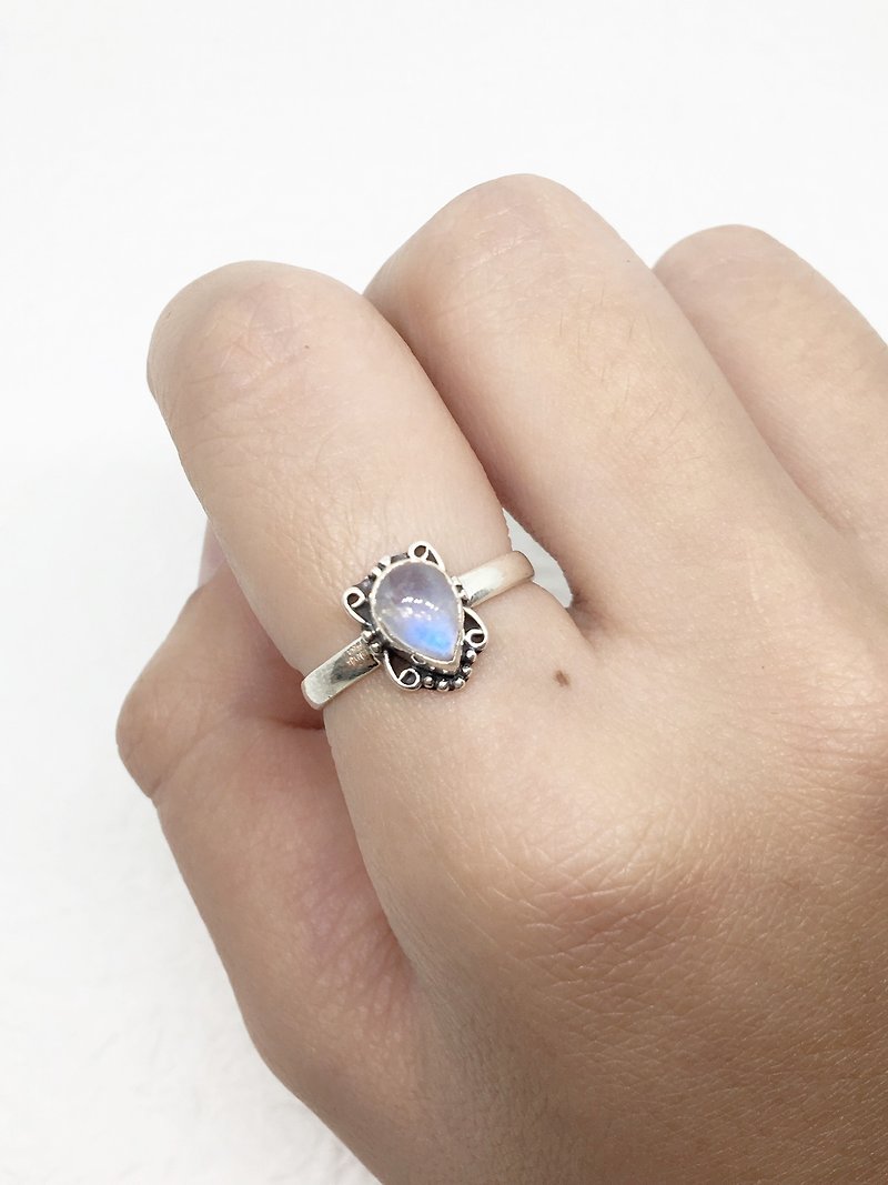 Moonlight stone 925 sterling silver exotic design ring Nepal handmade mosaic production (style 3) - General Rings - Gemstone Blue
