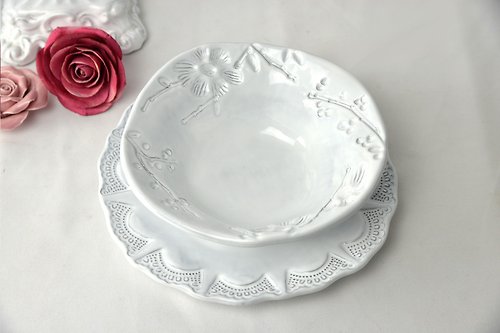 VBC Casa 【超值優惠組合】蕾絲/純白花朵系列 2件組(沙拉盤+麥片碗)