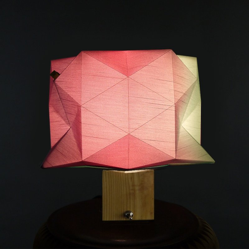 deLight Table Lamp 9 / Handmade / Origami  / Award Winning Product - Lighting - Silk 