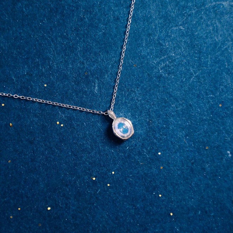 La Joie Luminous Moonstone Necklace (Silver) - Necklaces - Sterling Silver 