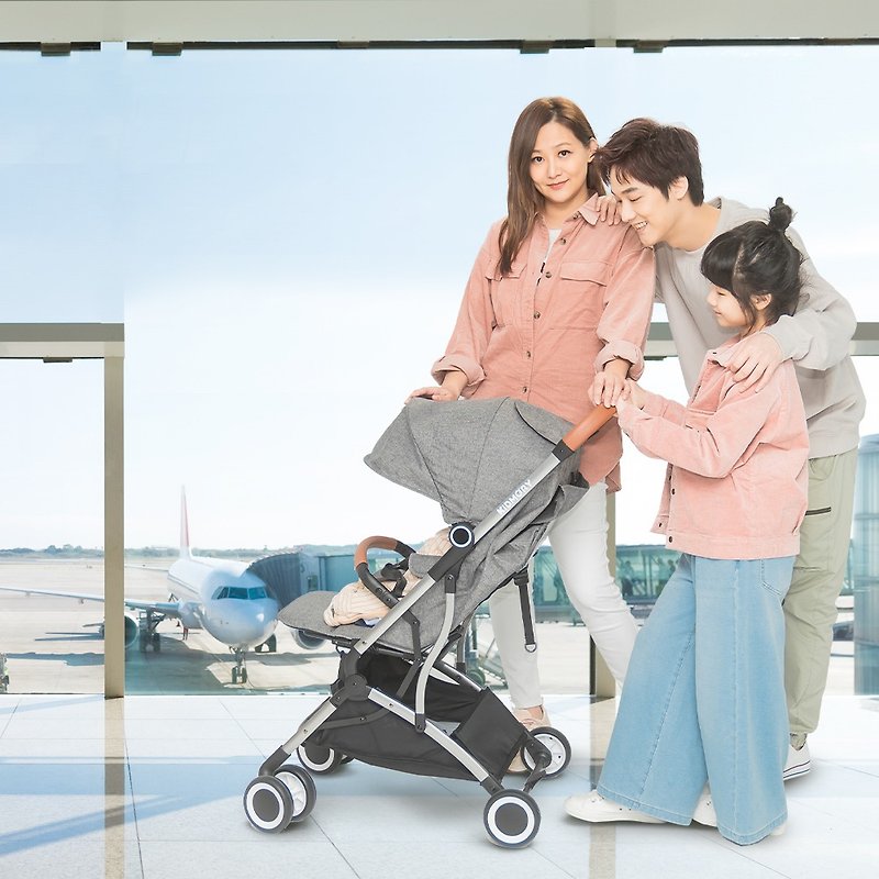 Lightweight baby stroller that can be folded in seconds (KM-688, a stroller that can be folded in seconds with one hand while boarding) - Strollers - Other Metals Multicolor