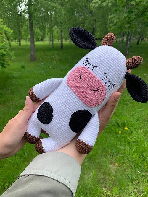KnitInBy Cow plush, cow stuffed animal, cow baby toy, baby gifts crochet