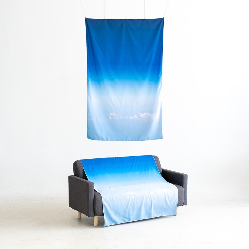 Gradient blue sky curtain with hanging ring - ม่านและป้ายประตู - เส้นใยสังเคราะห์ สีน้ำเงิน