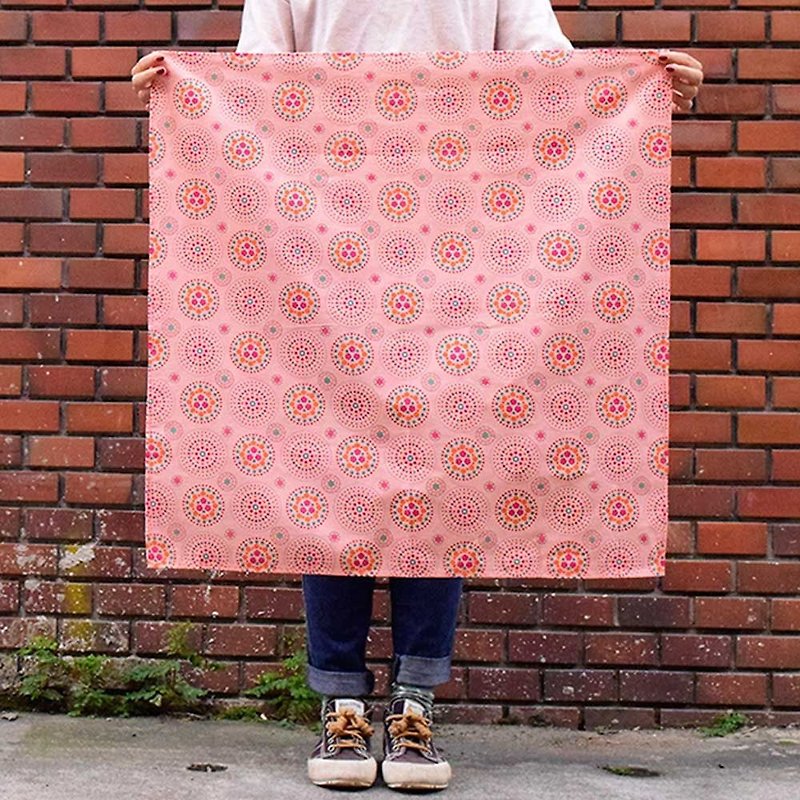 Furoshiki Wrapping Cloth - 70x70 / Crested Myna No.5 / Pink Peach, Blue, Red - Knitting, Embroidery, Felted Wool & Sewing - Cotton & Hemp 