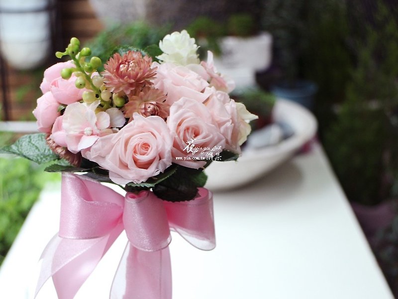 The True Meaning of Love (Eternal Life Bouquet) - Plants - Plants & Flowers Pink
