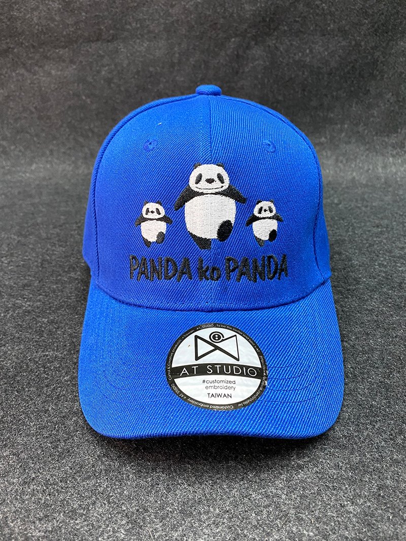 [Panda Family] x AT studio design electric embroidered baseball cap | Panda Family | Adult - หมวก - ผ้าฝ้าย/ผ้าลินิน 