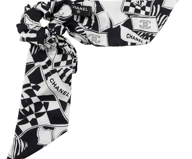 CHANEL シュシュ　リボン　水玉　白黒　ココマーク CHANEL シュシュ リボン 水玉 白黒 ココマーク